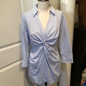Poplin white and blue maternity blouse